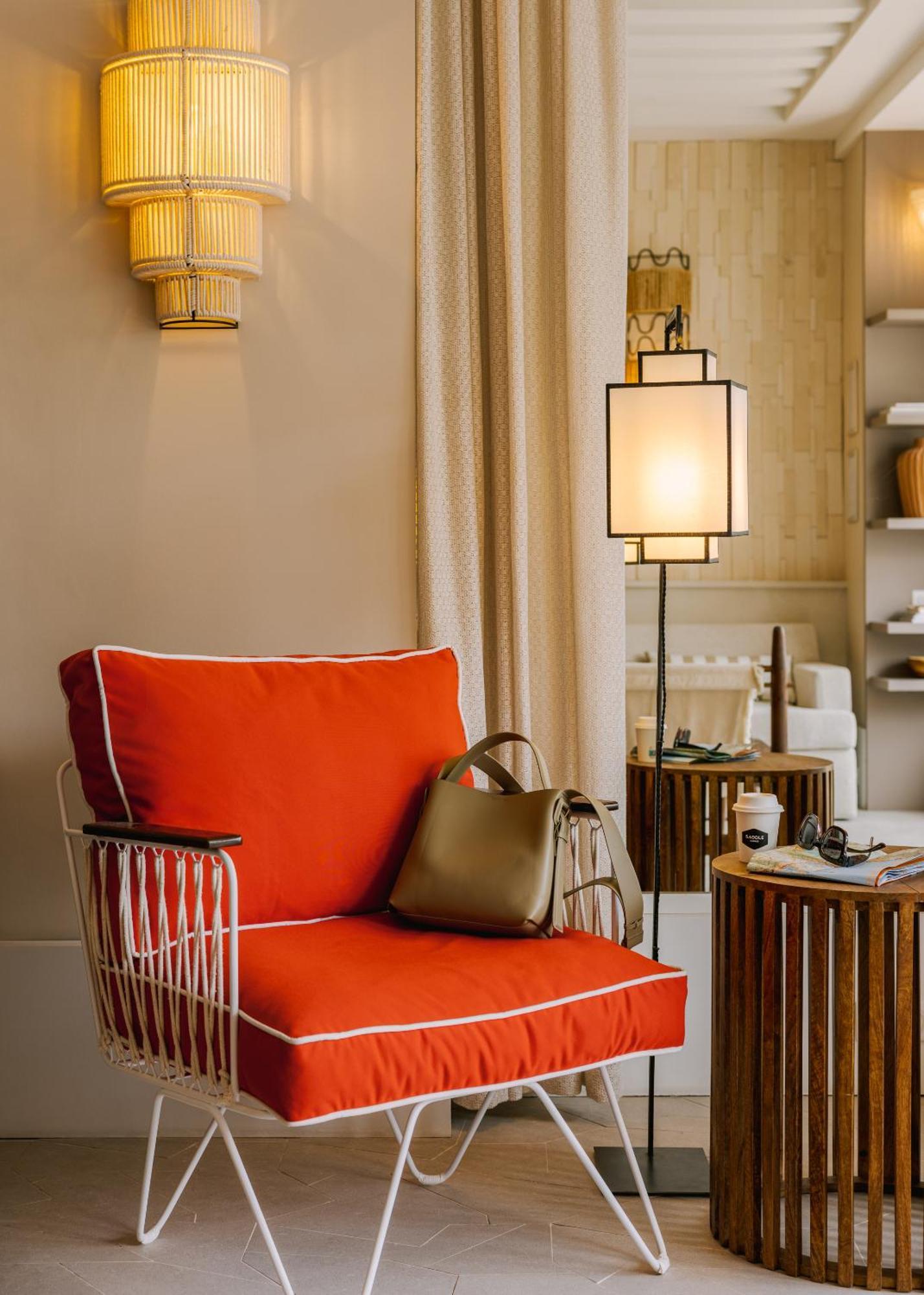 Yelo Lumiere Powered By Sonder Hotel คานส์ ภายนอก รูปภาพ