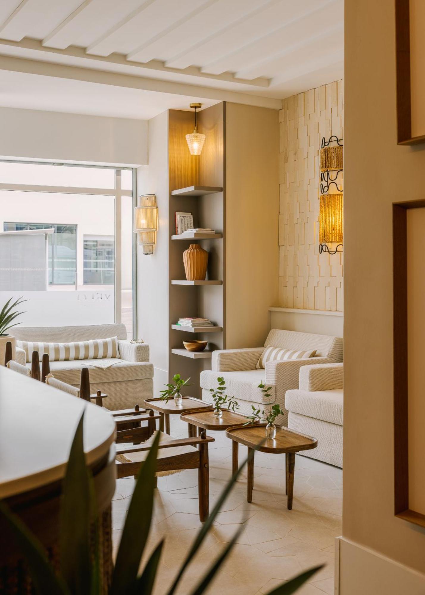 Yelo Lumiere Powered By Sonder Hotel คานส์ ภายนอก รูปภาพ